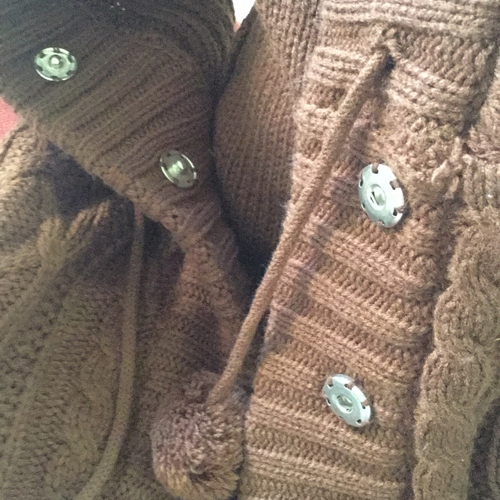 Sweater - Picture 4 of 5